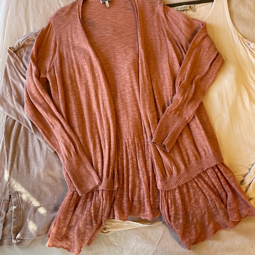 Logo by Lori Goldstein Vintage Coral Open Front Cardigan